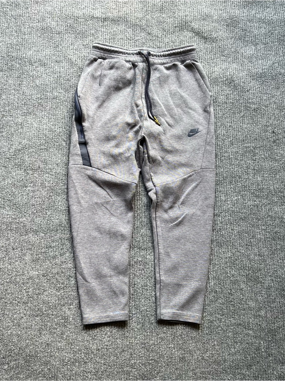 Y2K Nike Tech Cropped Fleece Joggers